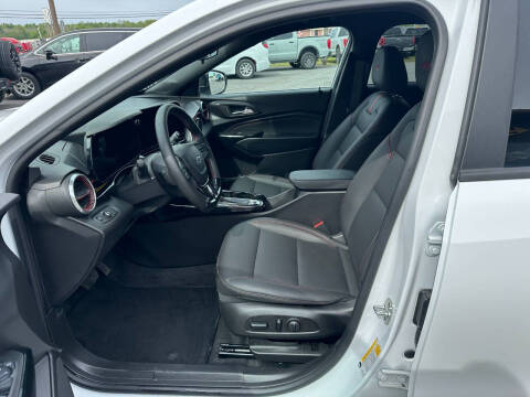 2025 Chevrolet Trax RS