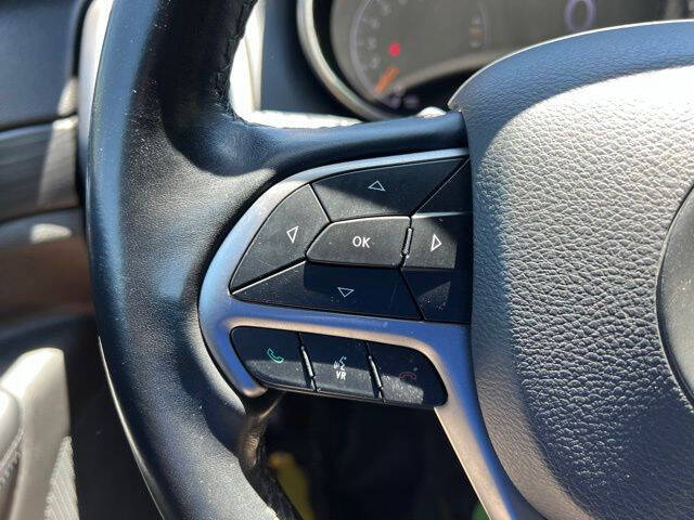 2020 Jeep Grand Cherokee Laredo E