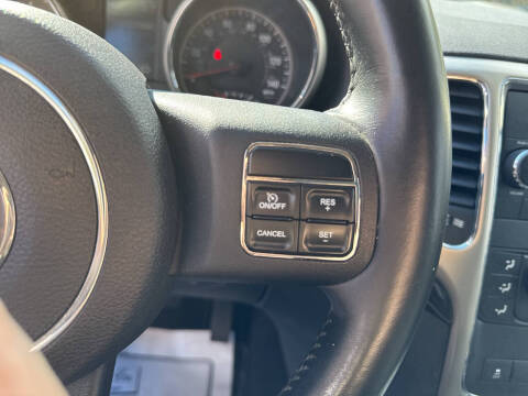 2011 Jeep Grand Cherokee Laredo