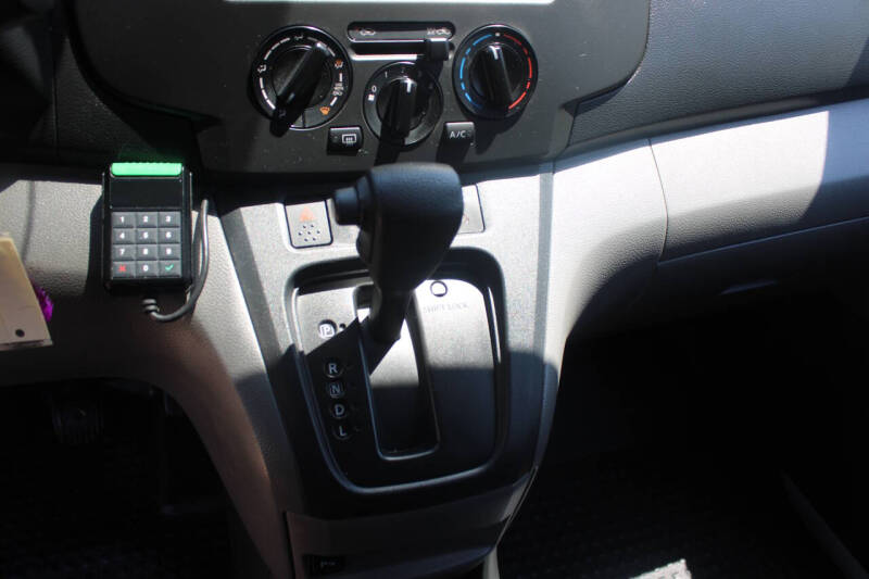 2020 Nissan NV200