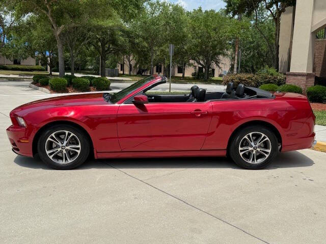 2013 Ford Mustang V6 Premium