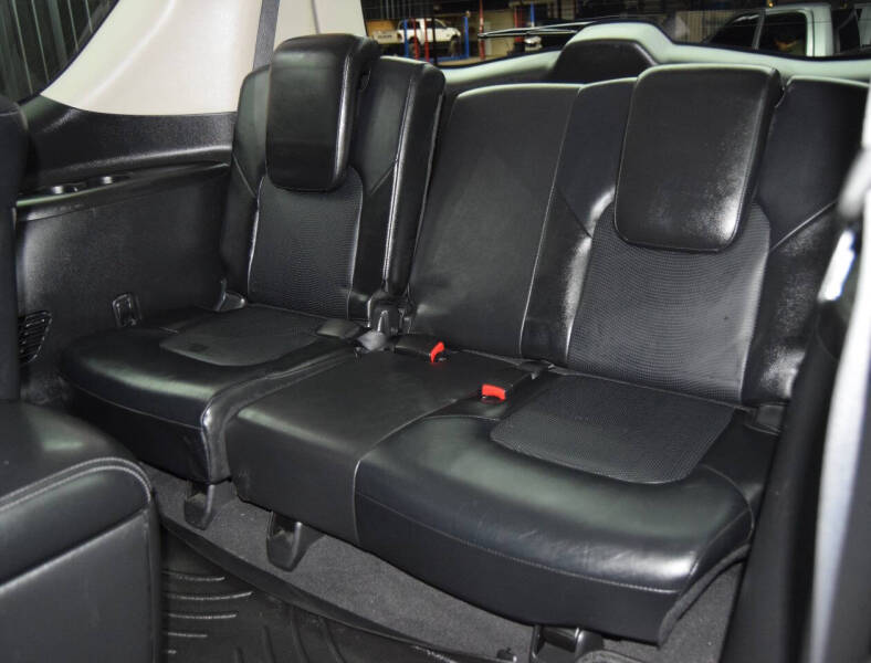 2017 Infiniti QX80