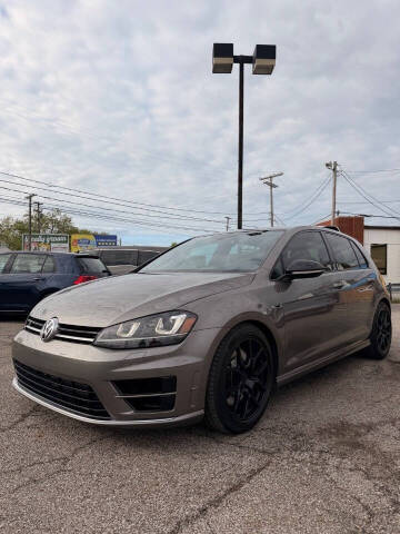 2017 Volkswagen Golf R 4Motion