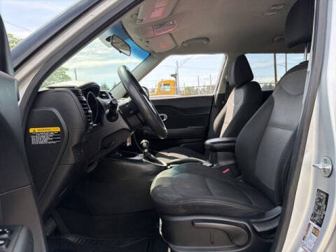 2019 Kia Soul +