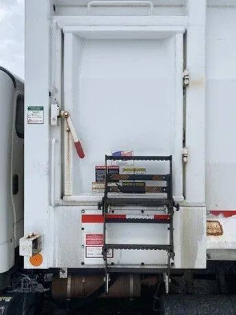 2015 Freightliner M2 106