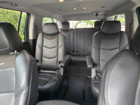 2016 Cadillac Escalade ESV Luxury Collection