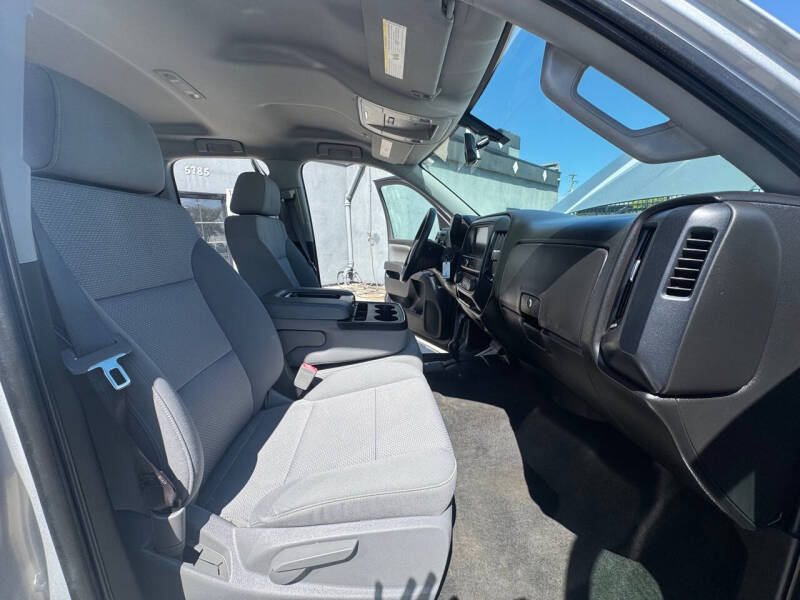 2017 Chevrolet Silverado 1500 Custom