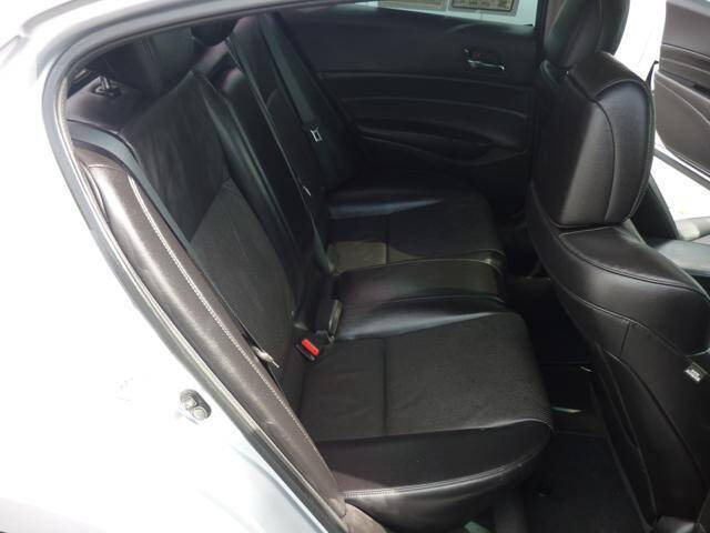 2014 Acura ILX 2.0L w/Tech