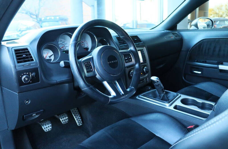 2012 Dodge Challenger SRT8 392