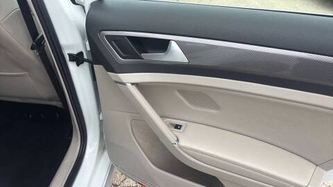 2018 Volkswagen Golf Alltrack