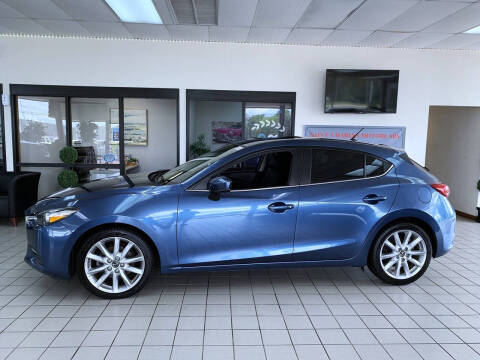 2017 Mazda MAZDA3 Touring 2.5