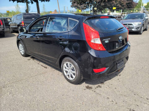 2012 Hyundai Accent GS