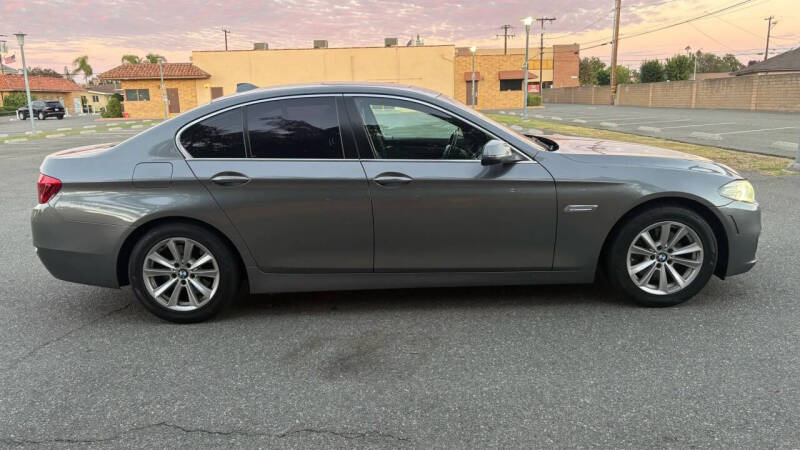 2015 BMW 5 Series 528i
