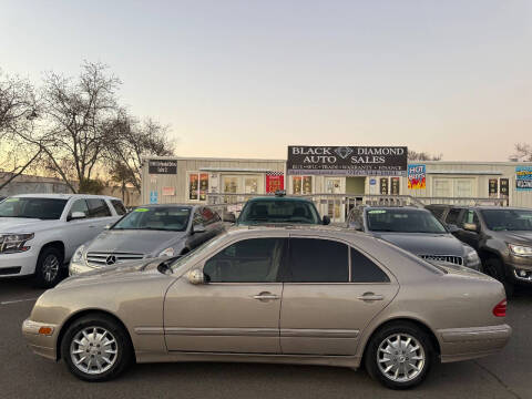 2001 Mercedes-Benz E-Class E 320