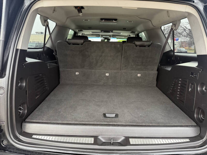 2015 Chevrolet Suburban LT