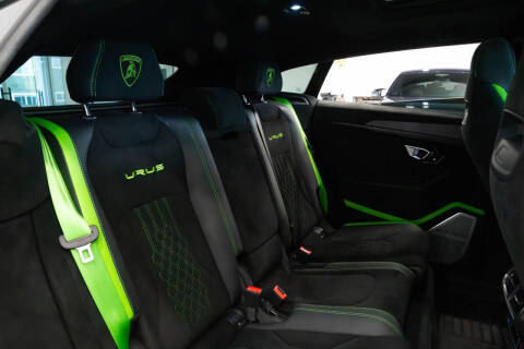 2024 Lamborghini Urus Performante