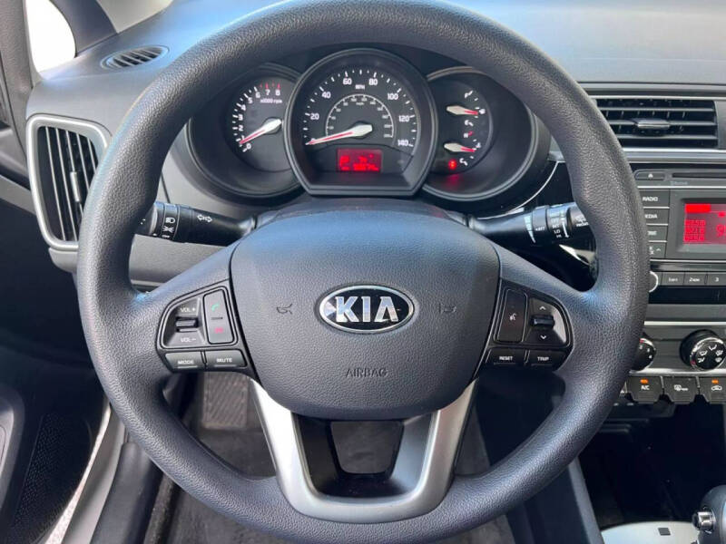 2016 Kia Rio LX