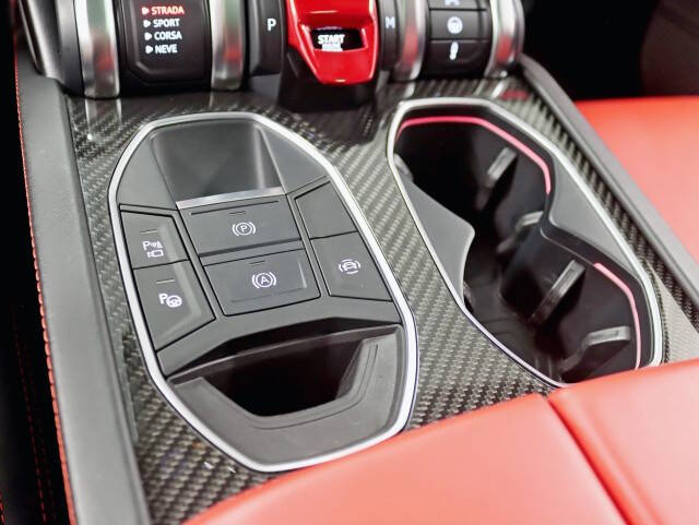 2022 Lamborghini Urus