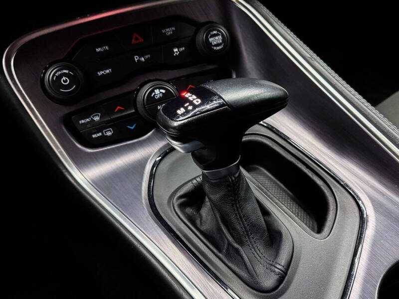 2018 Dodge Challenger SXT