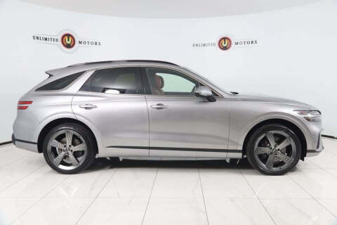 2023 Genesis GV70 2.5T Standard