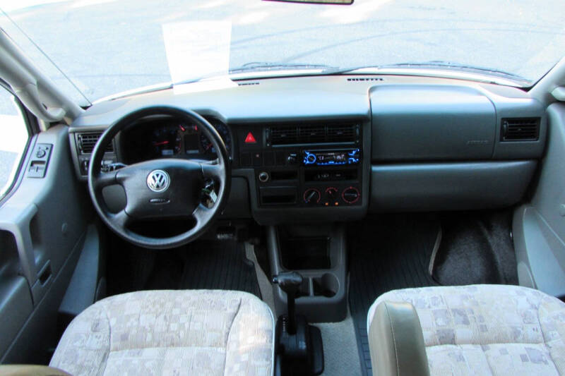 2001 Winnebago Rialta