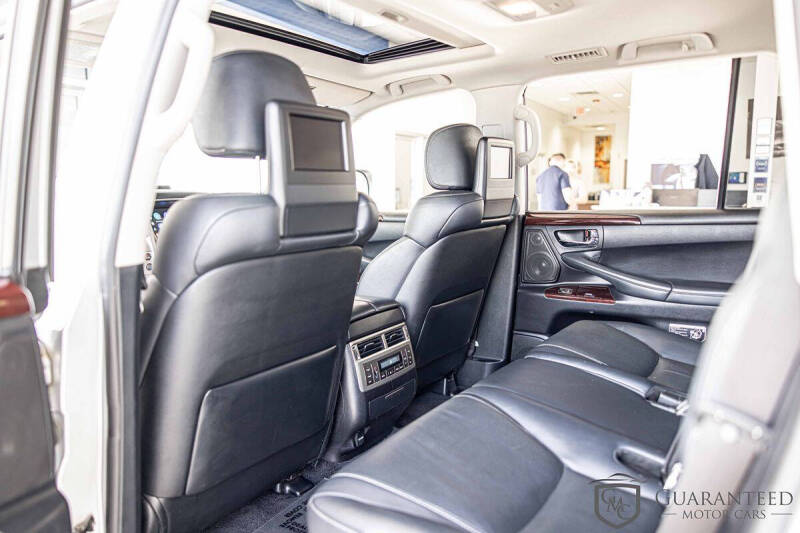 2015 Lexus LX 570