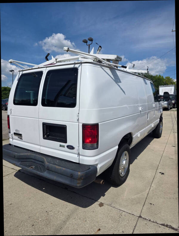 2014 Ford E-Series E-250