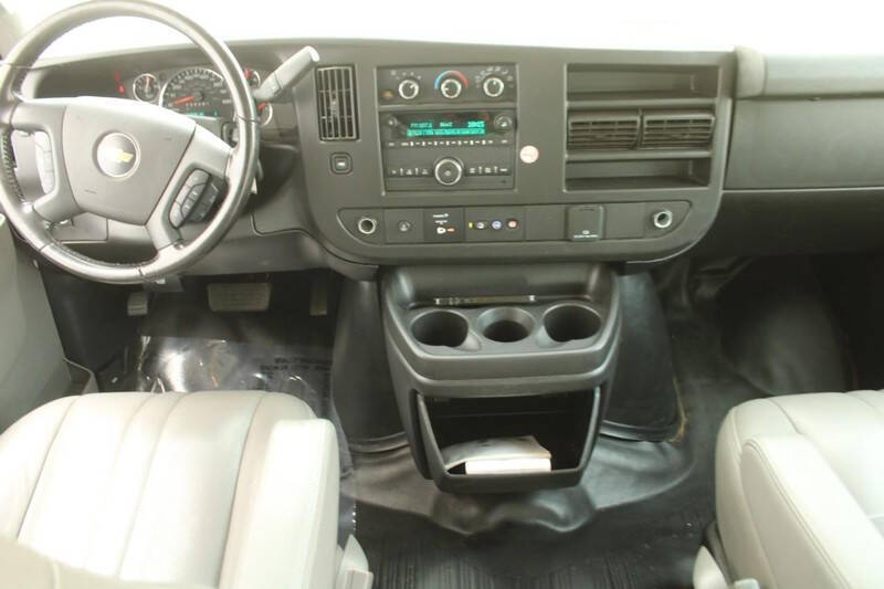 2021 Chevrolet Express 2500