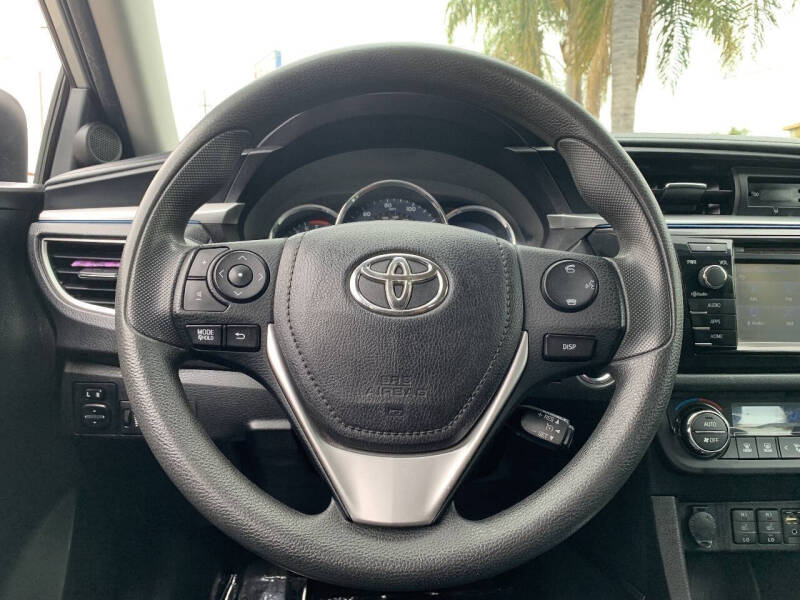 2015 Toyota Corolla LE Plus