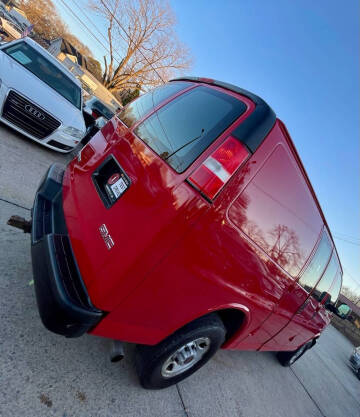 2018 GMC Savana 2500