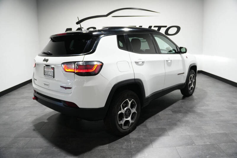 2022 Jeep Compass Trailhawk