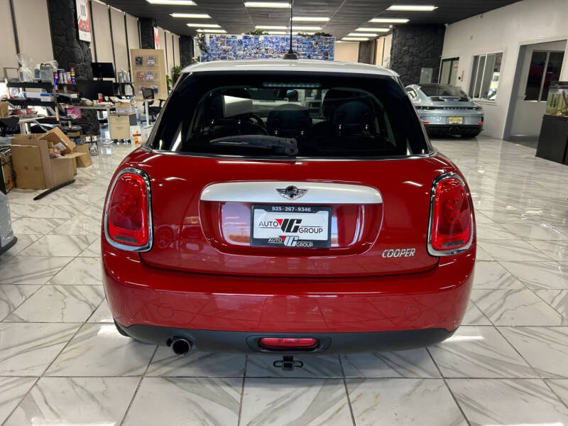 2015 MINI Hardtop 4 Door Cooper