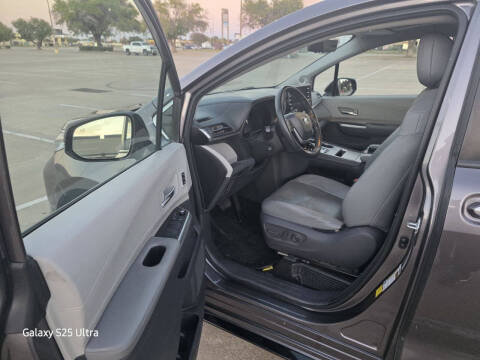 2021 Toyota Sienna Limited 7-Passenger