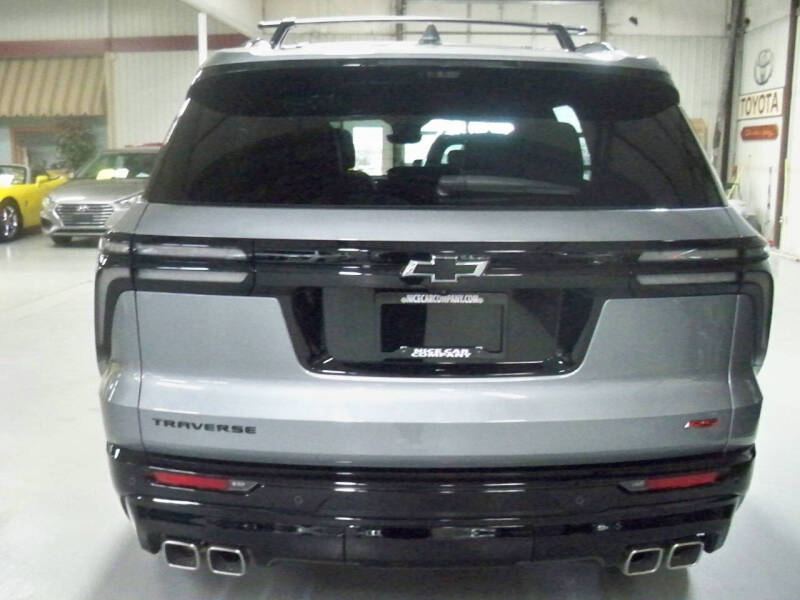 2025 Chevrolet Traverse RS