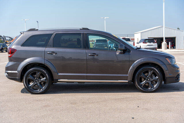 2020 Dodge Journey Crossroad
