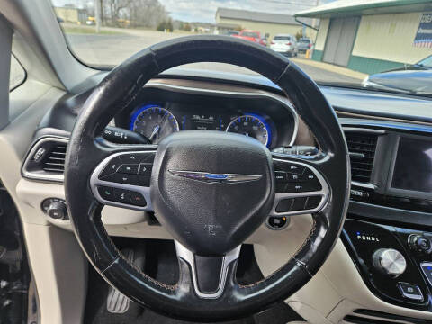 2019 Chrysler Pacifica Touring L