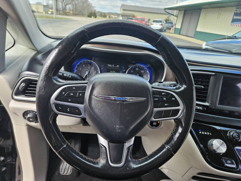2019 Chrysler Pacifica Touring L