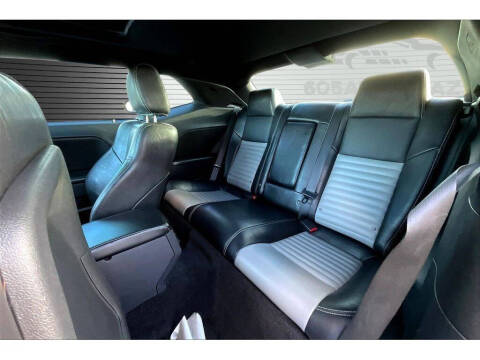 2010 Dodge Challenger SE