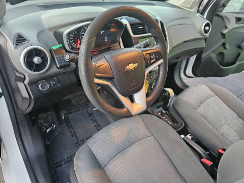 2017 Chevrolet Sonic LT Auto Fleet