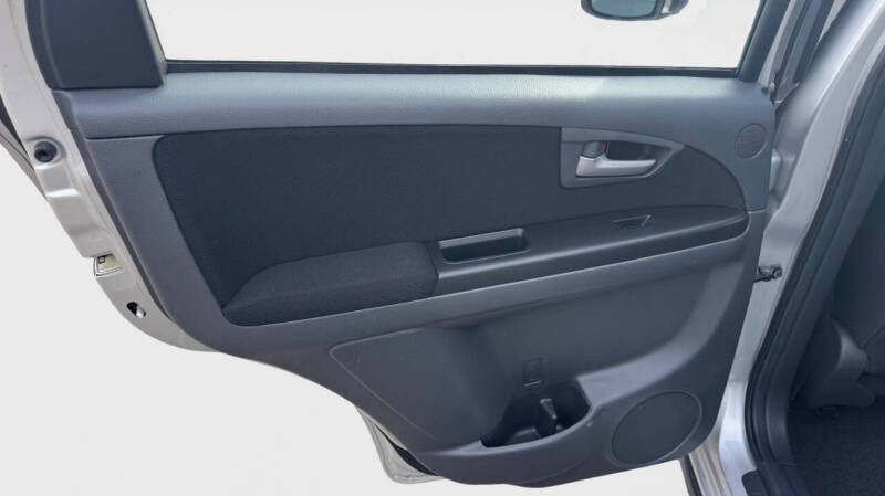 2010 Suzuki SX4 Crossover