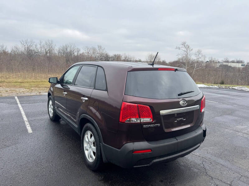2012 Kia Sorento LX