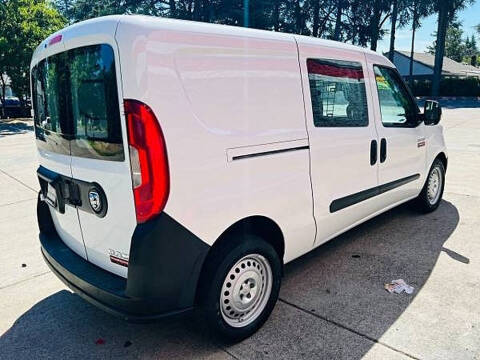 2017 RAM ProMaster City Tradesman