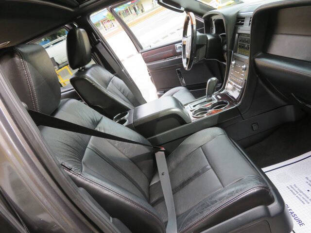 2017 Lincoln Navigator Reserve