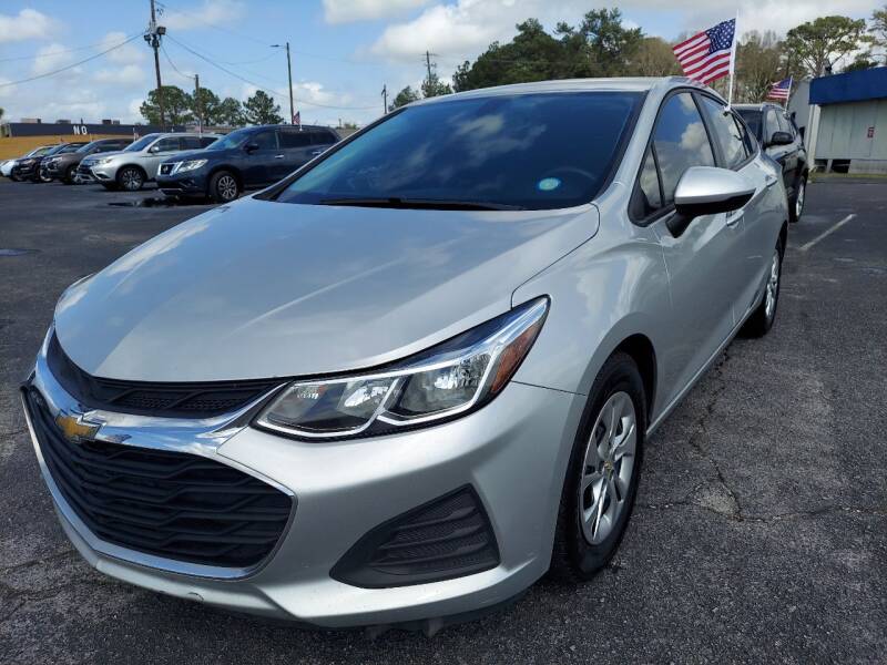 2019 Chevrolet Cruze for sale at Sun Coast City Auto Sales in Mobile AL