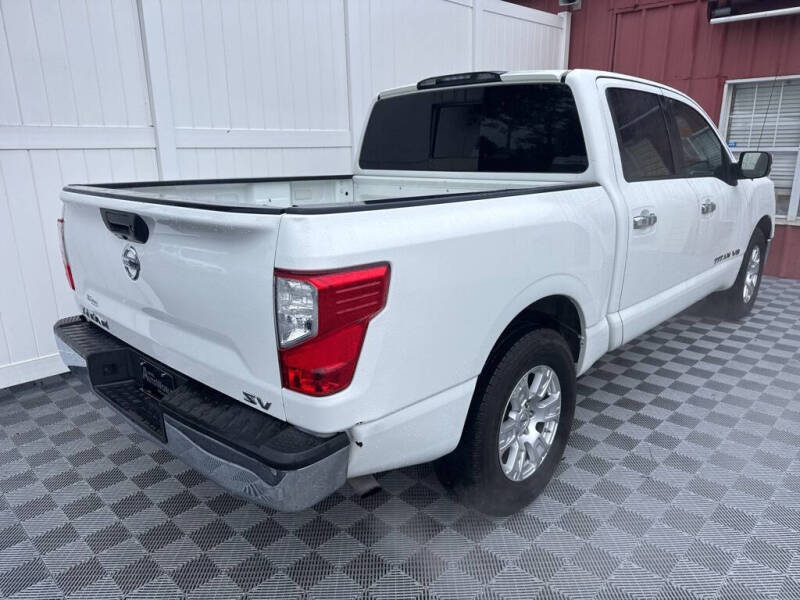 2019 Nissan Titan SV