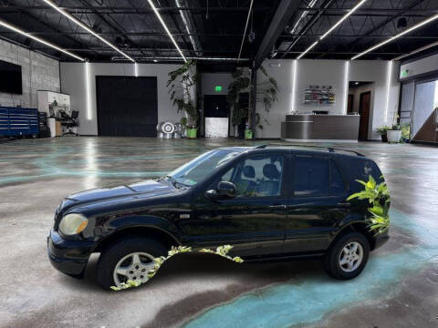 2000 Mercedes-Benz M-Class ML 320