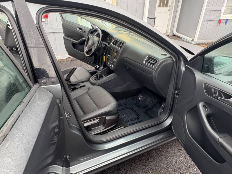 2011 Volkswagen Jetta SE PZEV