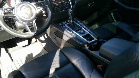 2015 Porsche Macan S