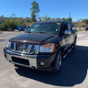 2015 Nissan Titan for sale at FREDY USED CAR SALES in Houston TX