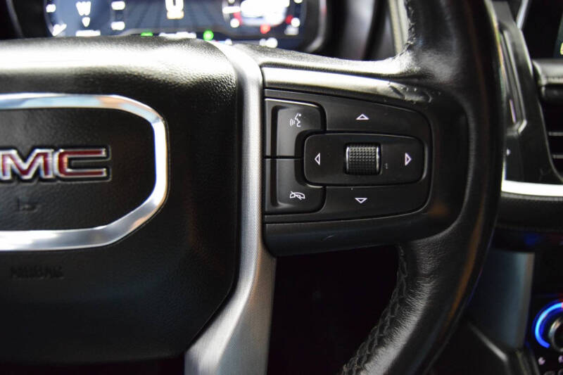 2022 GMC Yukon XL SLT